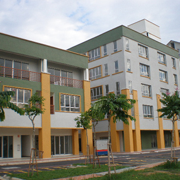 Danau Lumayan Avenue